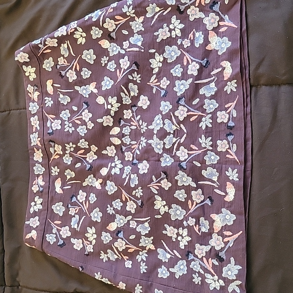 LOFT embroidered skirt